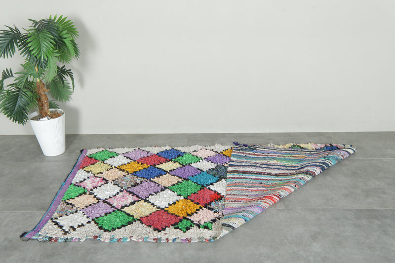 Boucherouite Moroccan rug with geometric diamond design - 3.6 ft x 6.8 ft