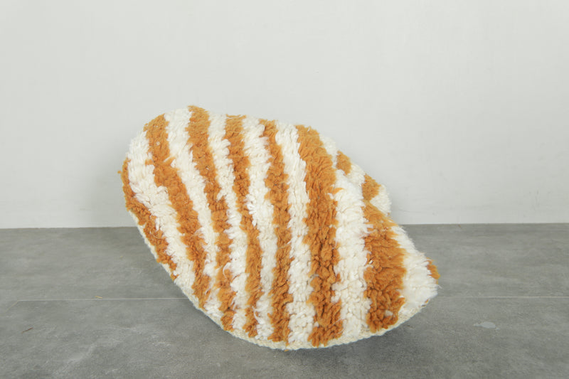 Small round Moroccan rug - White & orange striped - 2 FT