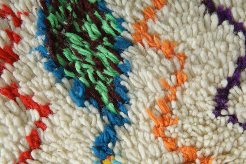 Handmade Moroccan azilal rug with geometric design - 4 ft x 6.7 ft