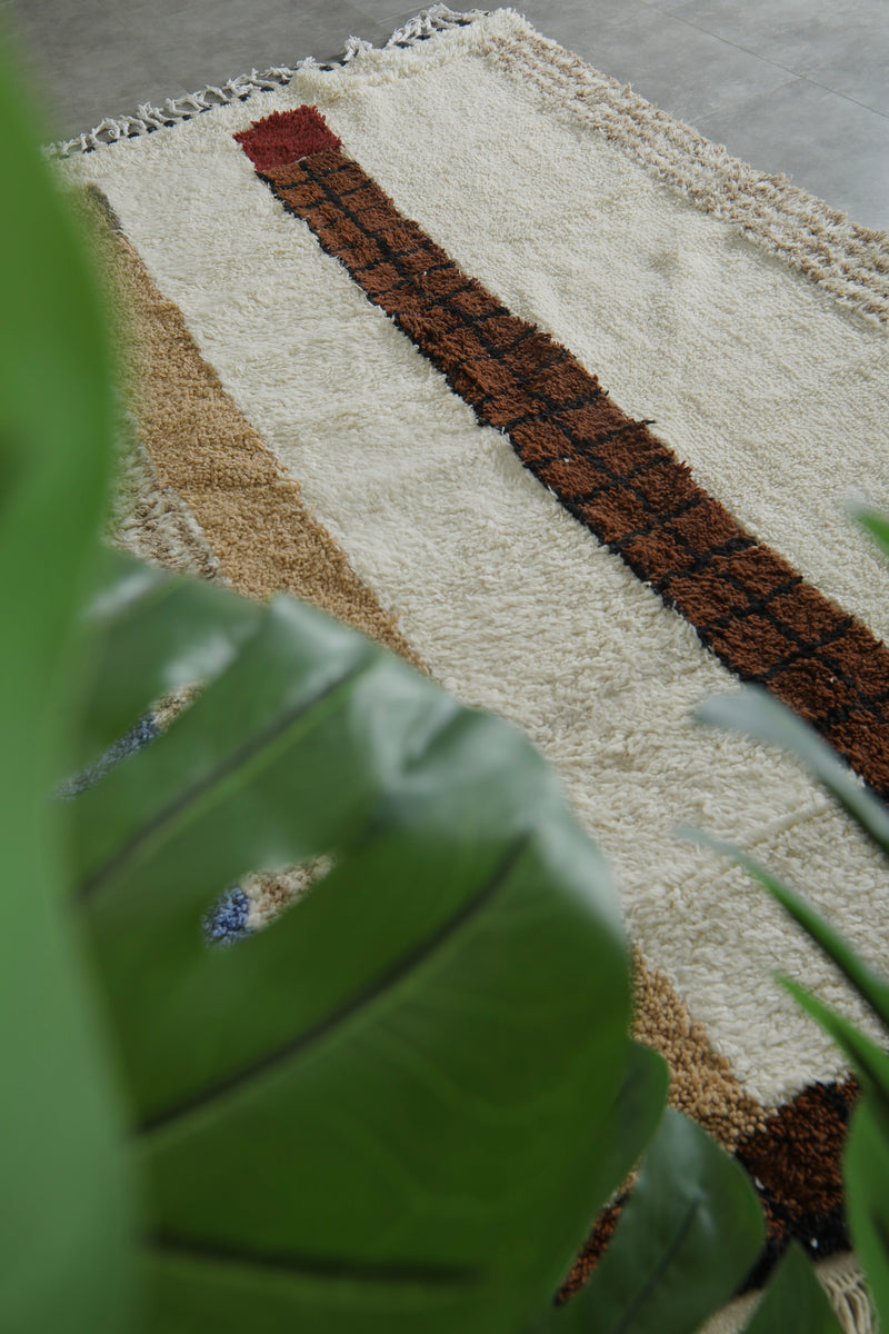 Moroccan wool rug - Handwoven striped decor - 6 ft x 10.4 ft