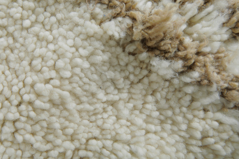 Moroccan wool rug - Handwoven striped decor - 6 ft x 10.4 ft