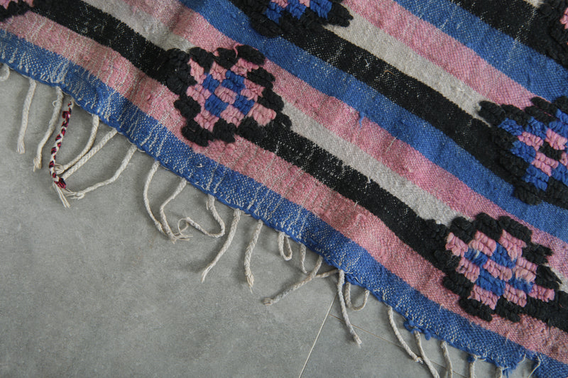 Geometric Moroccan flatwoven rug - 4.7 ft x 7.1 ft