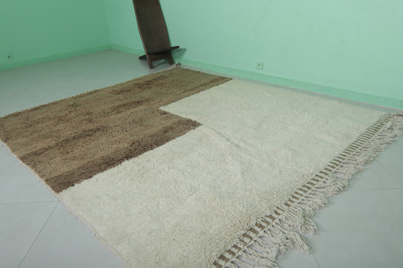 Beni ourain Moroccan rug - 7.2 x 8.2 ft | Handwoven two-tone elegance