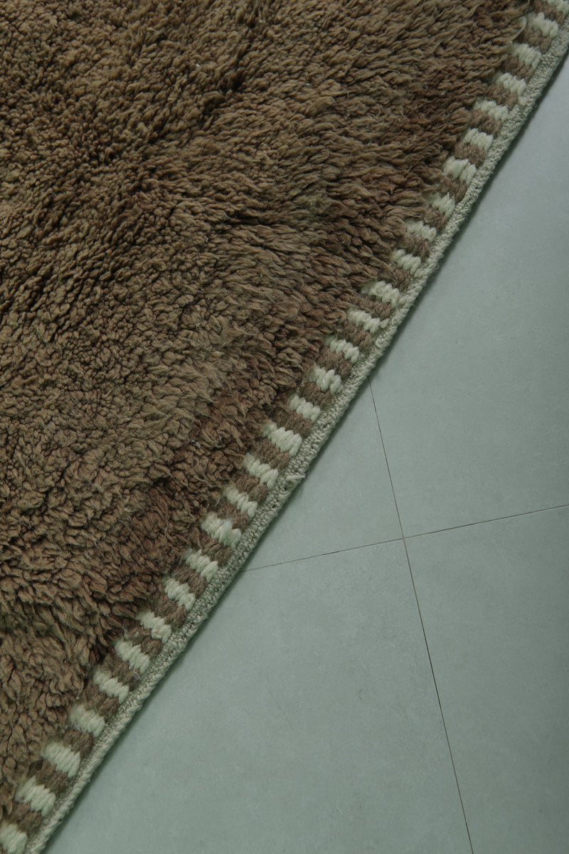 Beni ourain Moroccan rug - 7.2 x 8.2 ft | Handwoven two-tone elegance