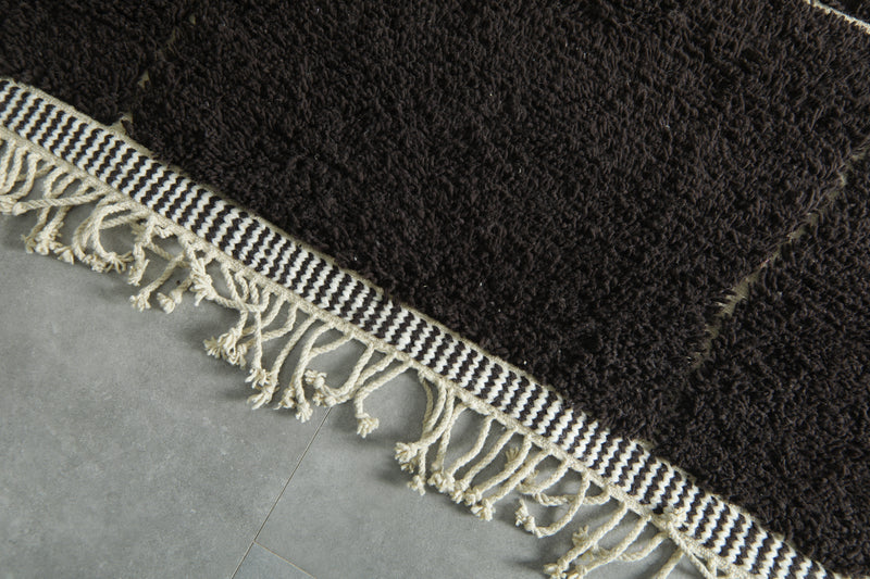 Custom Moroccan rug – Dark brown wool with white geometric lines