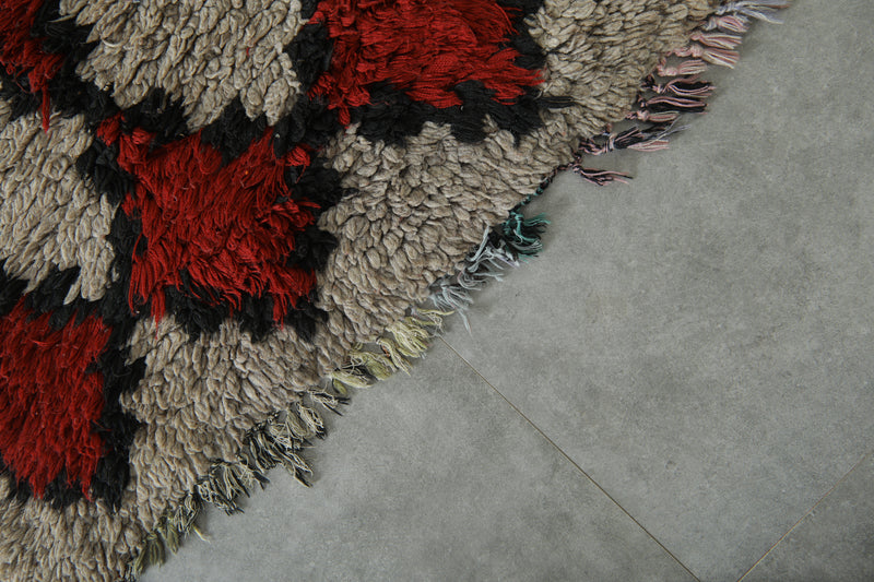 Geometric Moroccan runner rug - 2.7 ft x 10.1 ft