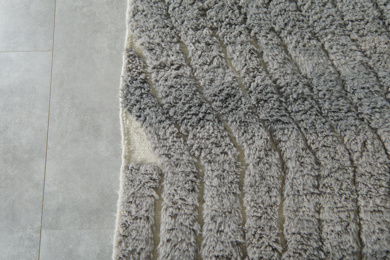 Cool Moroccan grey rug - Geometric texture - Handwoven wool - 6.3 ft x 8.3 ft