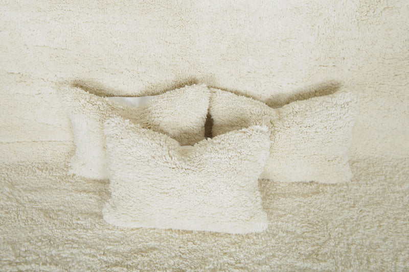 Custom handmade Moroccan shaggy rug with 3 matching pillows