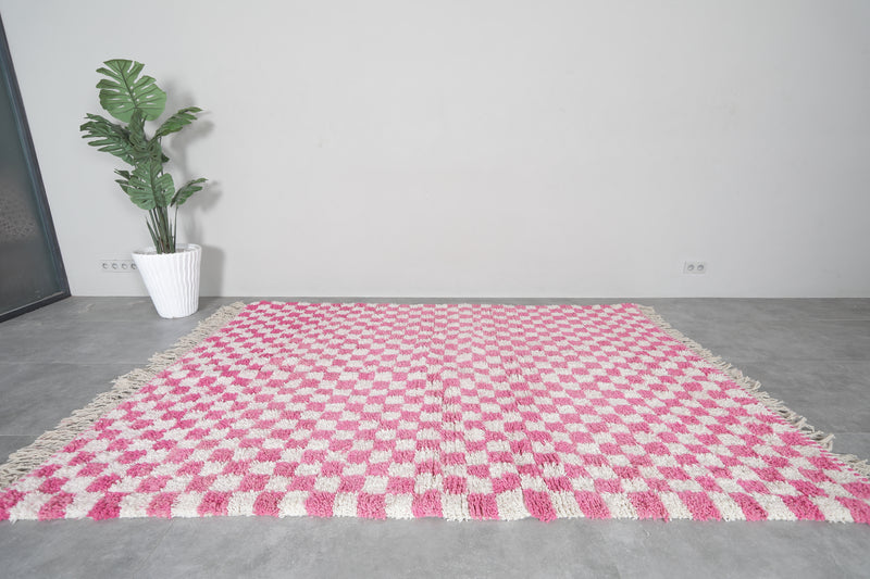 Moroccan wool rug 6.1 feet x 8.9 feet - 