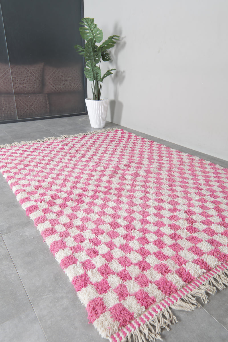 Moroccan wool rug 6.1 feet x 8.9 feet - 