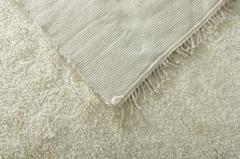 Custom handmade Moroccan shaggy rug with 3 matching pillows