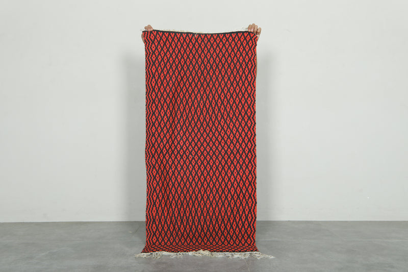 Moroccan kilim flatweave rug – Red & black diamond pattern - 1.9 ft x 4.1 ft