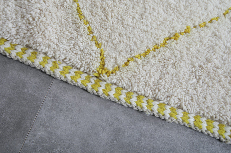 Custom size rug - White Moroccan beni ourain berber rug