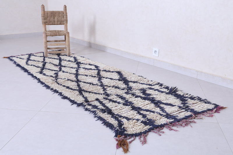 Moroccan Berber Rug – 2.5 x 8.1 Feet – Minimalist Black and White Diamond Design - Boucherouite Rugs
