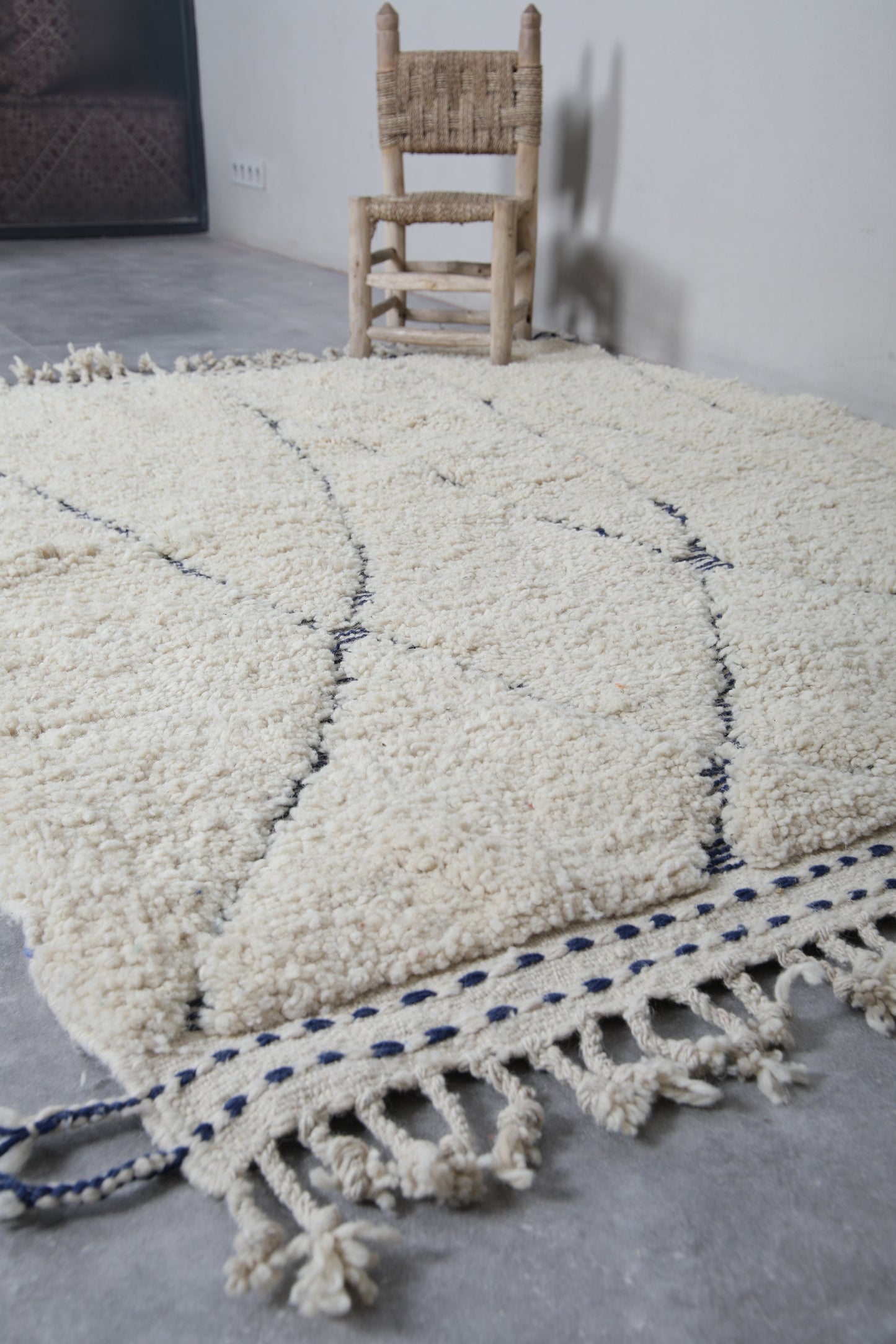 Moroccan beni ourain rug 5.1 X 6.2 Feet
