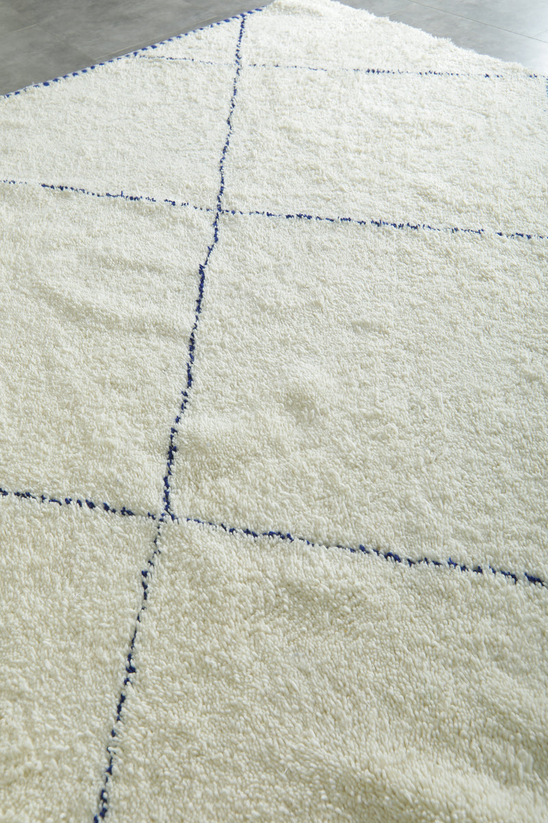 Moroccan beni ouraion rug with Blue diamond lattice - Custom rug