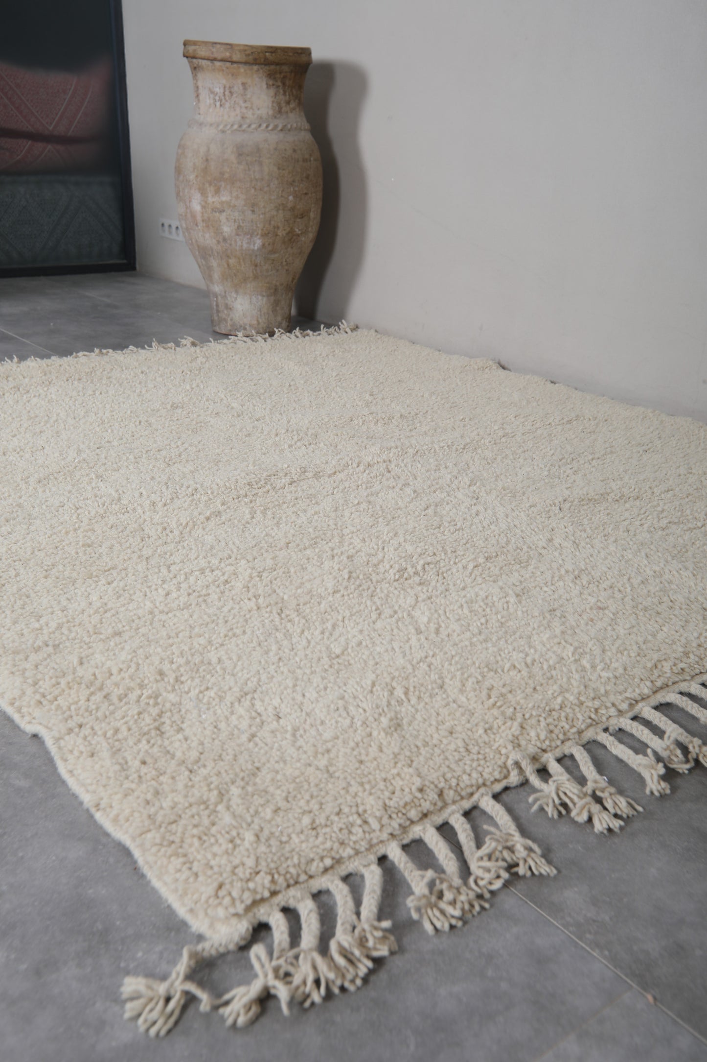 Moroccan beni ourain rug 6.3 X 7.4 Feet