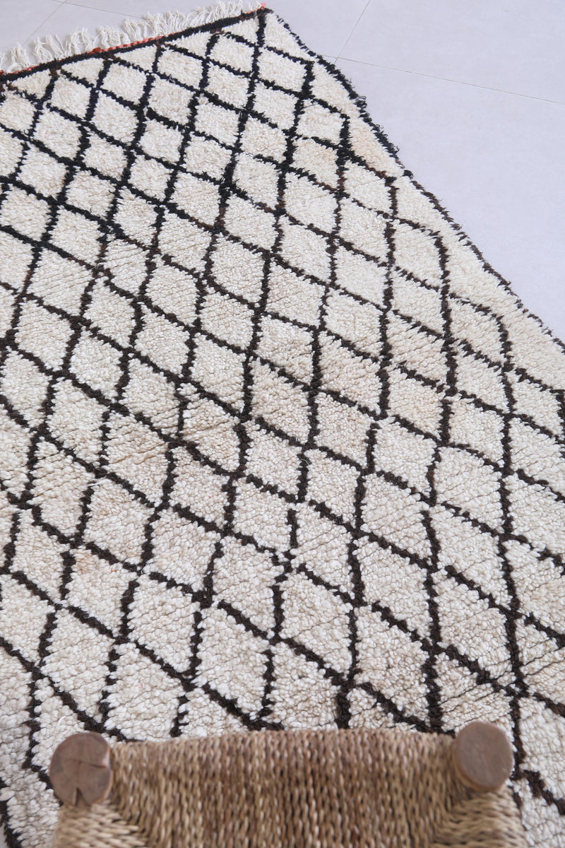 Moroccan Berber Rug - 2.9 x 5.5 ft Handwoven Diamond Pattern - Boucherouite Rugs