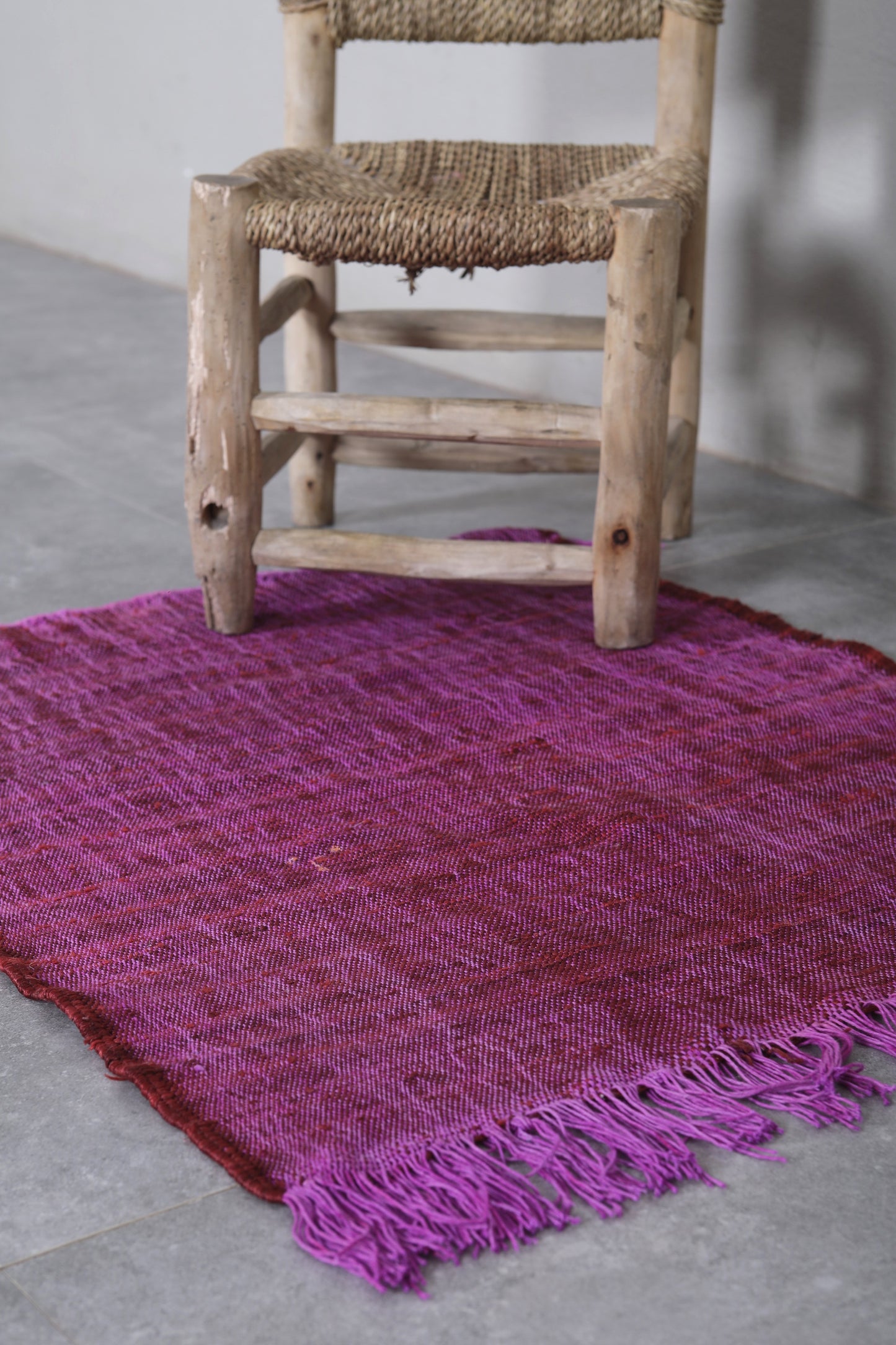 Moroccan rug 2.2 X 2.6 Feet - Handwoven Kilim