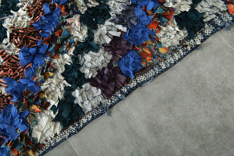 Authentic Moroccan boucherouite rug - Handcrafted shaggy textile - 3.7 ft x 6.2 ft