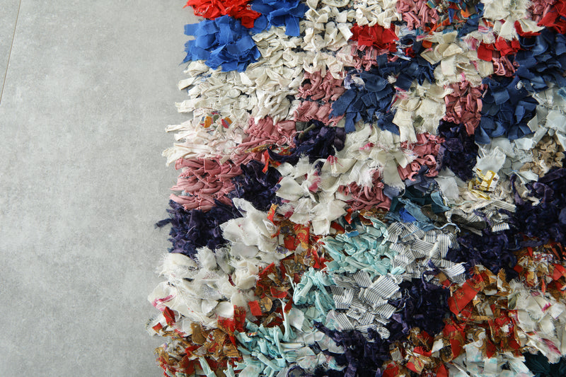 Authentic Moroccan boucherouite rug - Handcrafted shaggy textile - 3.7 ft x 6.2 ft