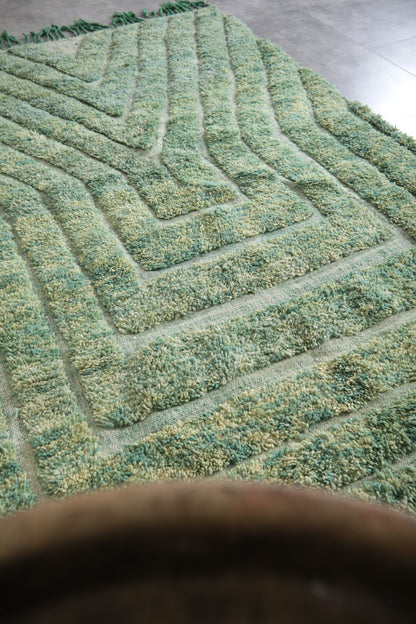 Moroccan rug 6 X 9 Feet