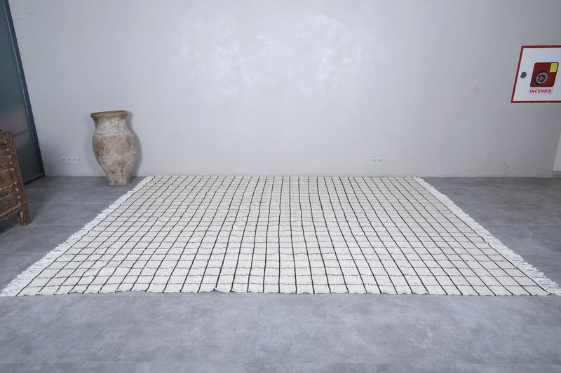 Moroccan Rug - Large White Grid Pattern 9.3 x 12 ft | Handwoven Berber Carpet - Flat woven rugs