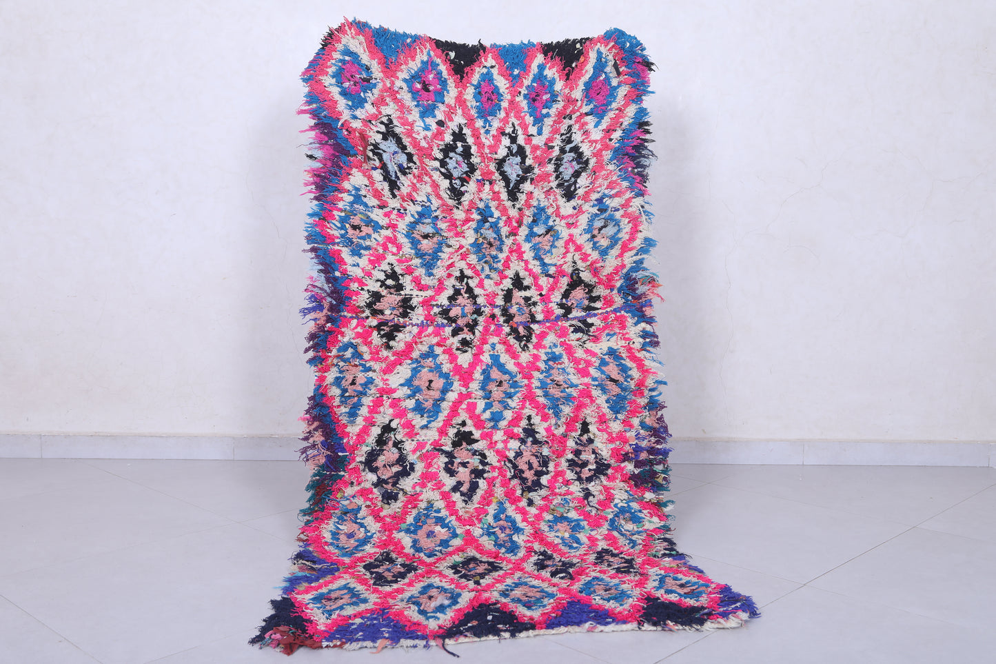 Moroccan berber rug 2.7 X 5.5 Feet