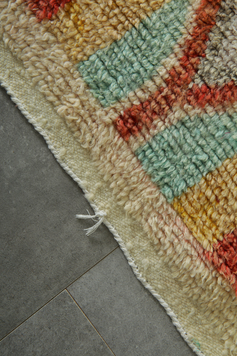 Runner Moroccan rug - Handwoven wool carpet - 2.2 ft x 10.4 ft