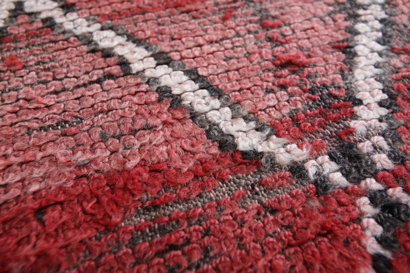 Boujaad Moroccan Rug with Diamond Patterns - 6.3 x 12 Feet - area rugs