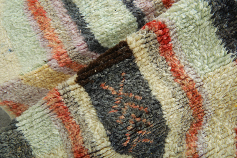 Runner Moroccan rug - Handwoven wool carpet - 2.2 ft x 10.4 ft