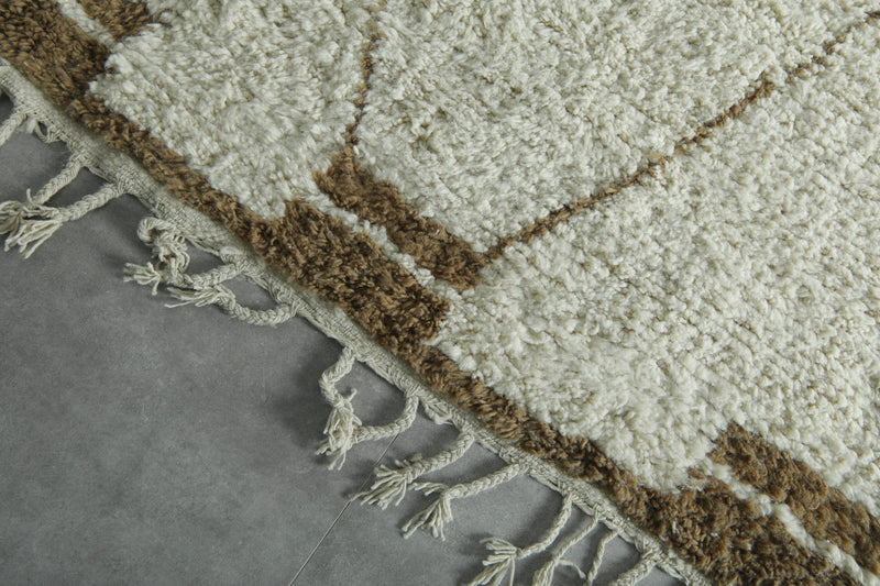 Custom Moroccan beni ourain rug – Handwoven wool area rug in cream and camel