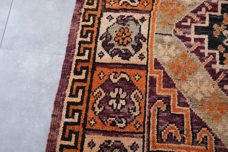 Handmade Moroccan Boujaad Rug - 6.1 x 10.7 Feet