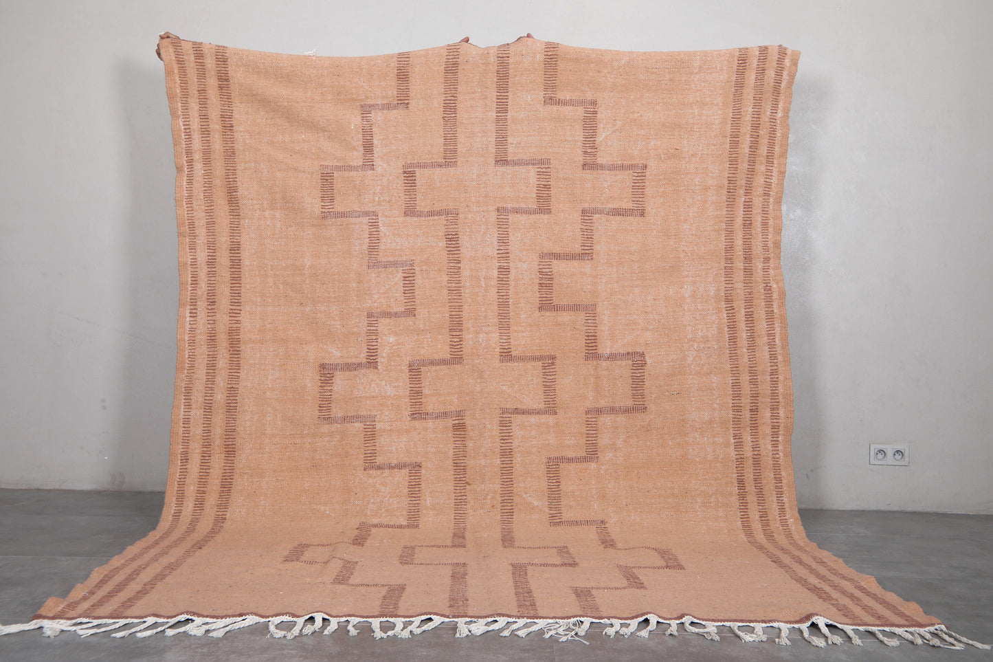 Moroccan rug 7.4 X 9.3 Feet - Handwoven Kilim
