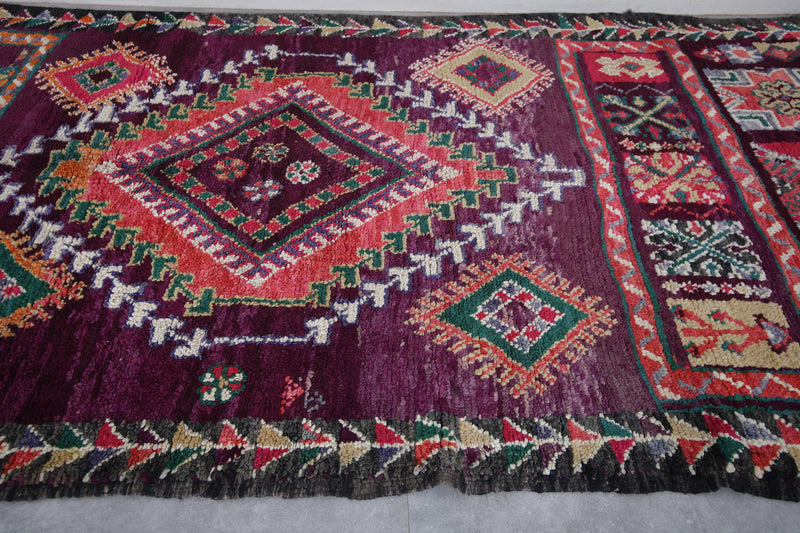 Handmade Moroccan Rug - 5.6 x 10.1 Feet