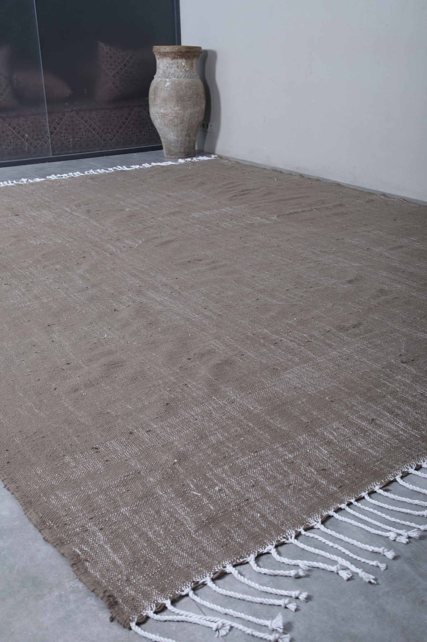 Flat woven Moroccan rug - Tuareg rug style - Custom size rug