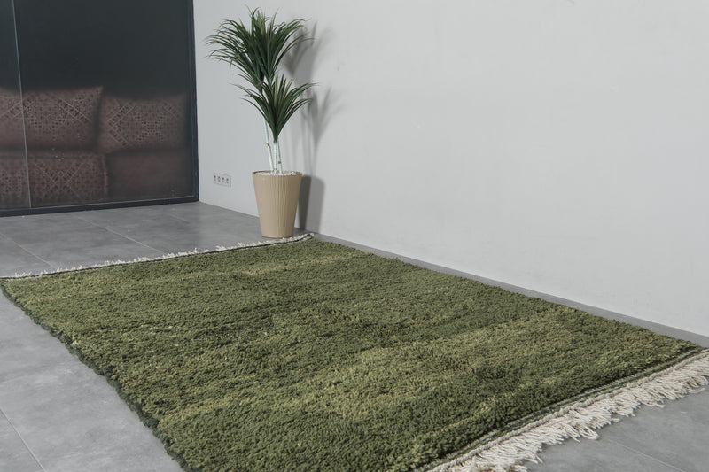 Green Hand-knotted rug 6 FT X 8 FT