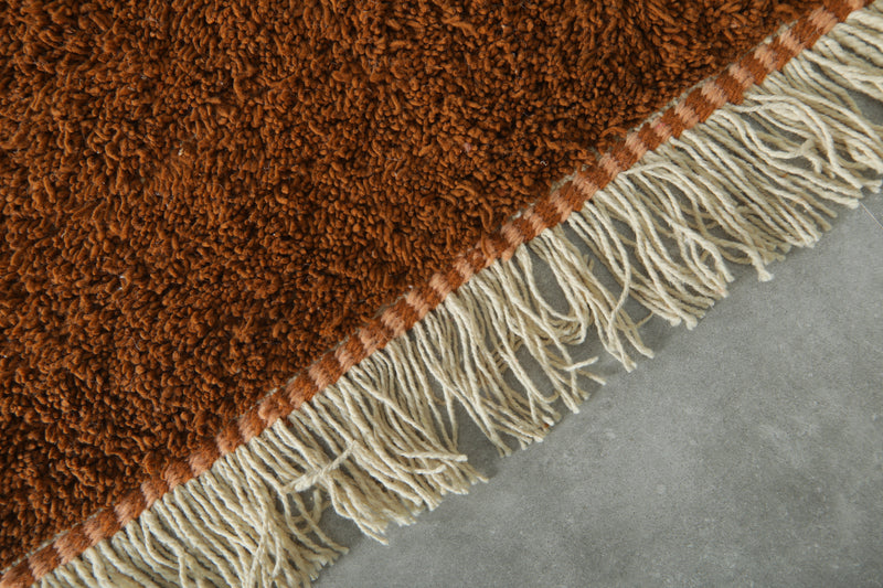 Peach & brown Moroccan minimalist rug - 4.1 FT X 6.2 FT