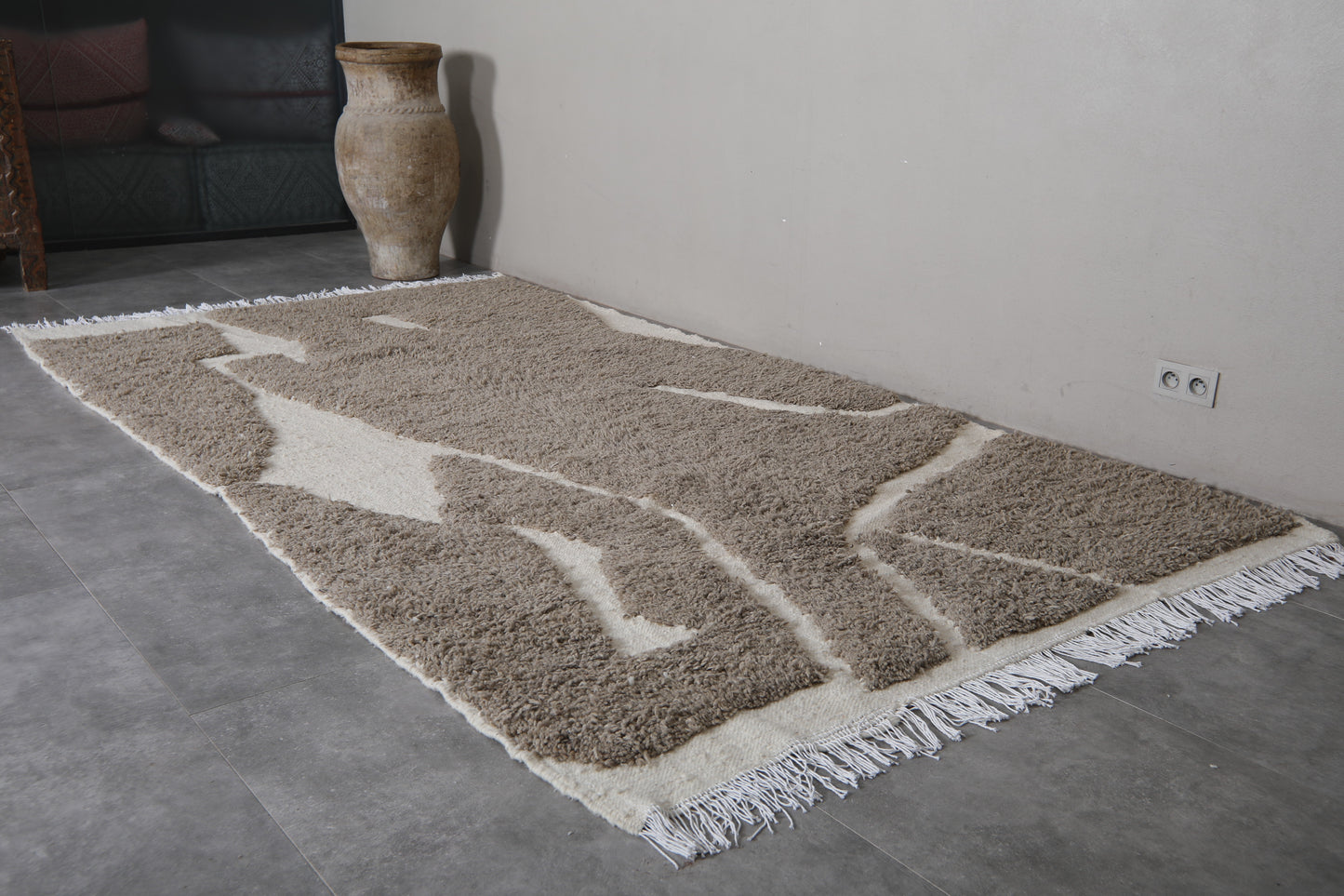Moroccan rug 6.1 X 11.3 Feet