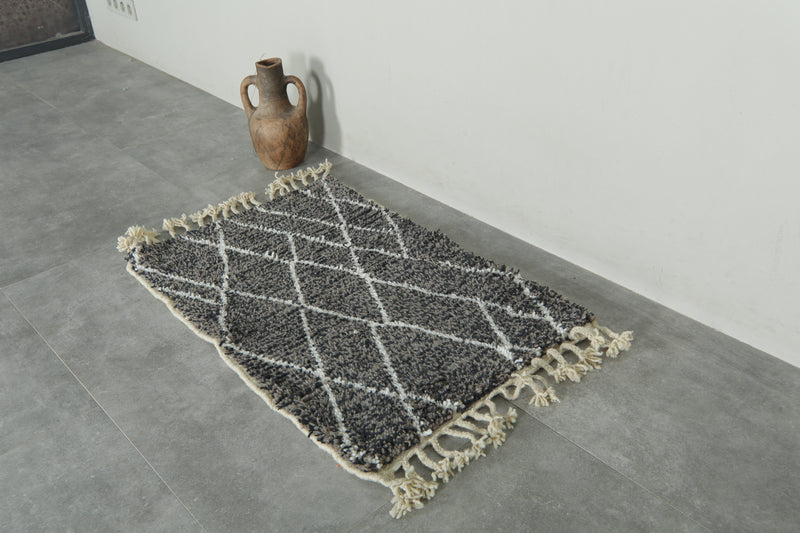 Handmade small Moroccan beni ourain rug - 2.2 ft x 3.4 ft