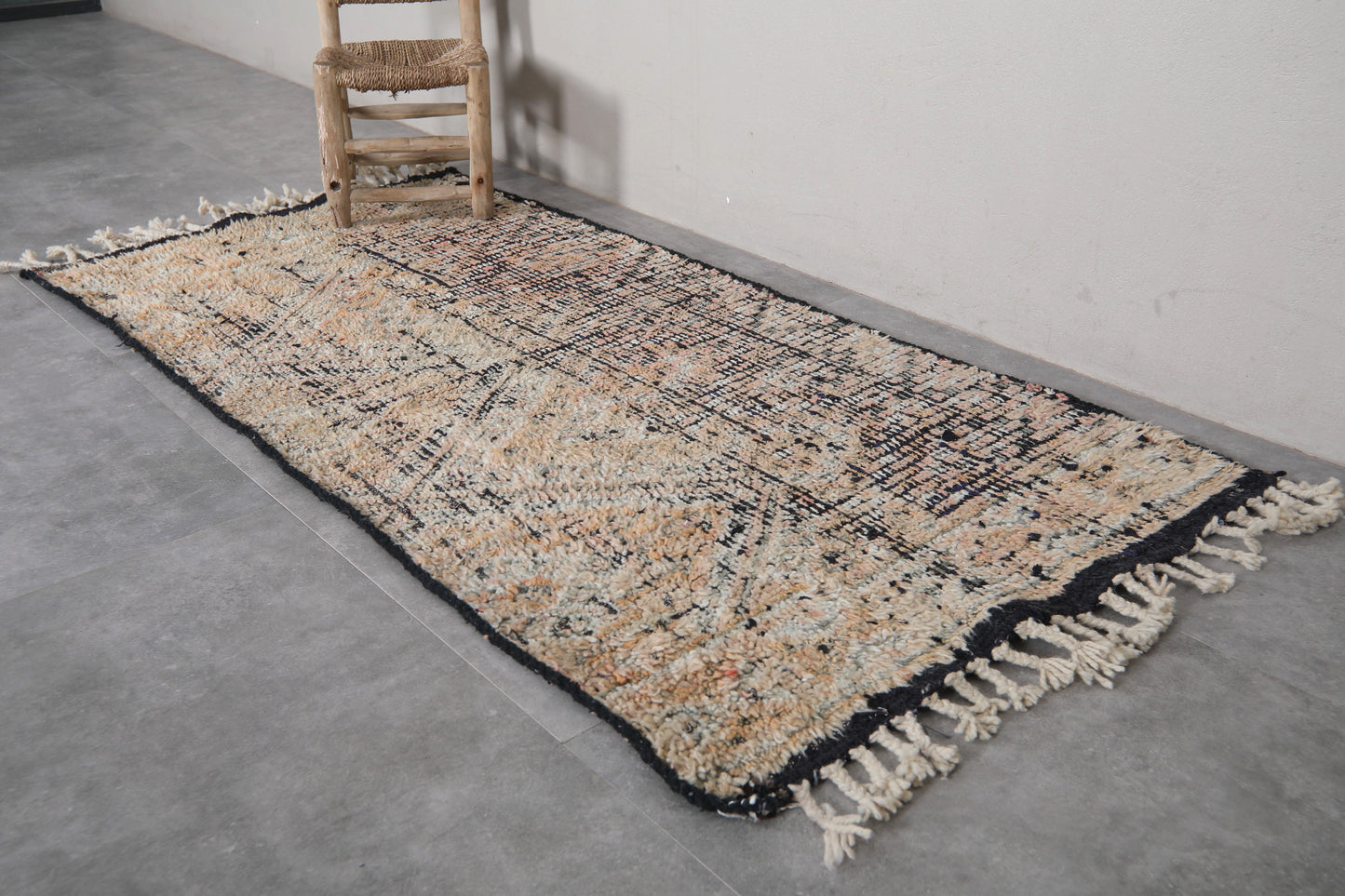 Moroccan rug 3 X 6.2 Feet