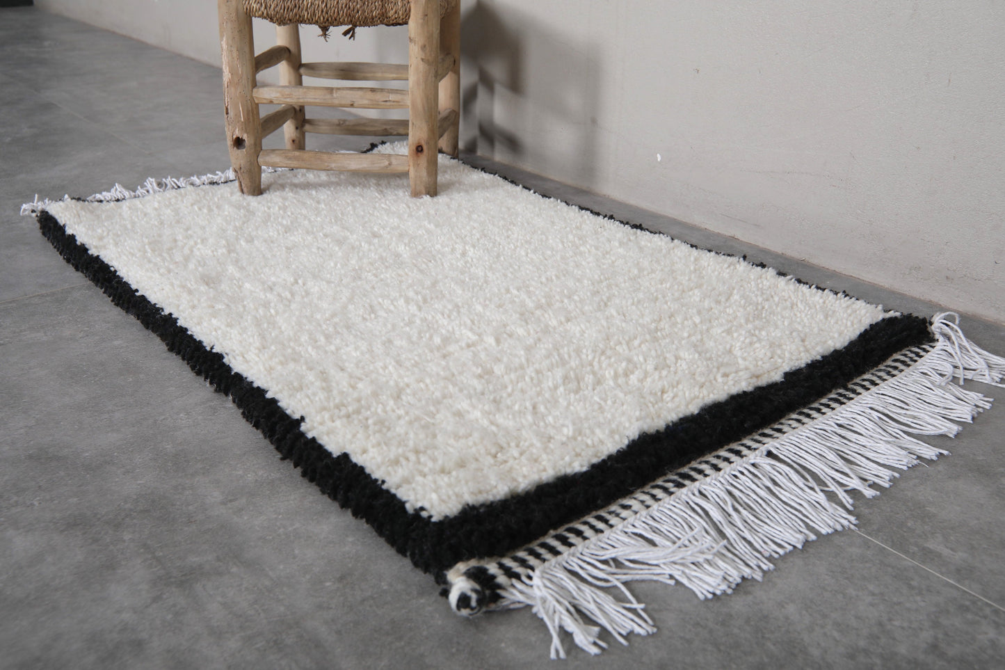Moroccan rug 2.1 X 3.6 Feet
