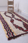 Moroccan berber rug 2.9 X 6.8 Feet