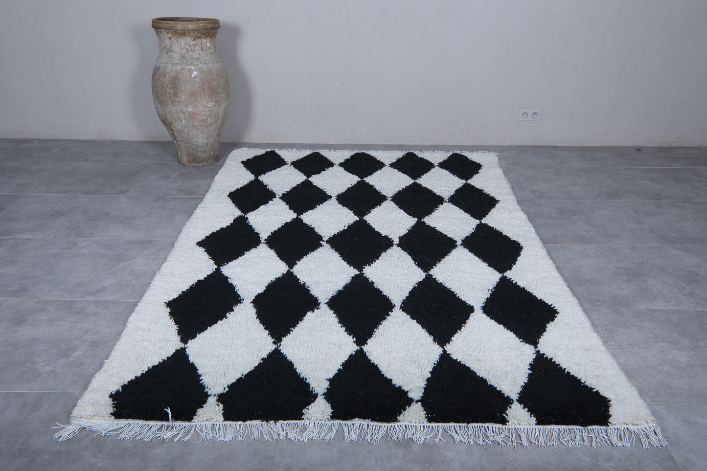 Moroccan rug 6.2 X 9.1 Feet