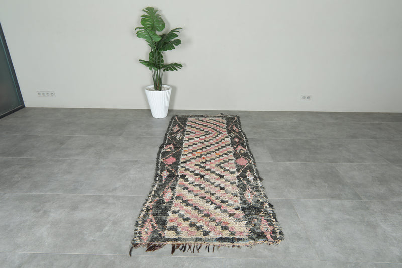 Geometric Moroccan wool rug - 8.3 ft x 3.3 ft - Handmade carpet