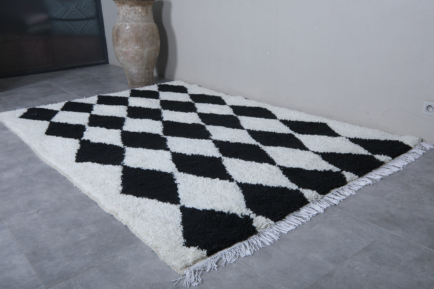 Moroccan rug 6.2 X 9.1 Feet