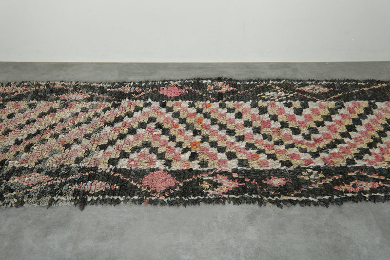 Geometric Moroccan wool rug - 8.3 ft x 3.3 ft - Handmade carpet