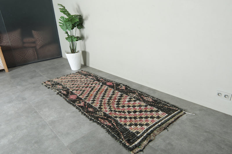 Geometric Moroccan wool rug - 8.3 ft x 3.3 ft - Handmade carpet