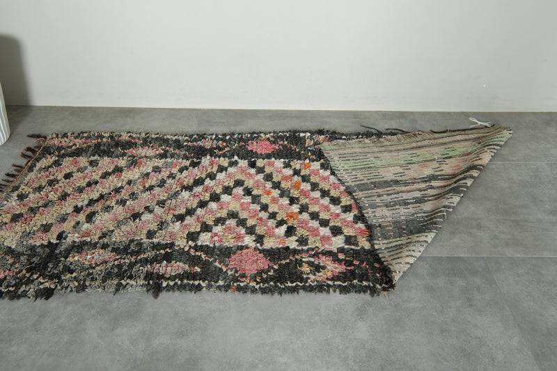 Geometric Moroccan wool rug - 8.3 ft x 3.3 ft - Handmade carpet