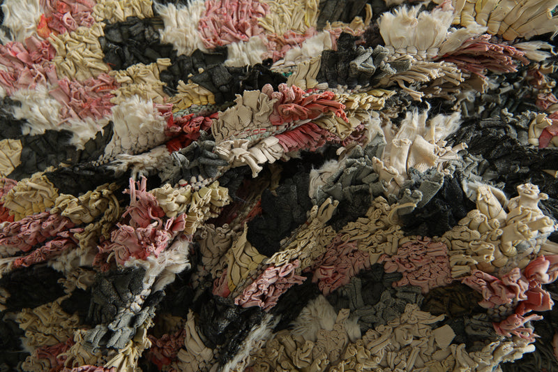 Geometric Moroccan wool rug - 8.3 ft x 3.3 ft - Handmade carpet